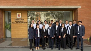 Председатель Следственного комитета РА встретился с Послом Индии и следователями, прошедшими переподготовку в Индии